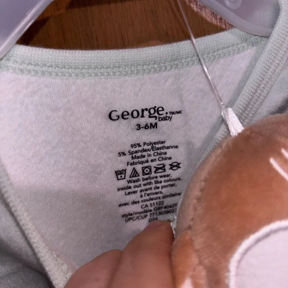 NWT George Deer Pajama set 3-6M - Picture 3 of 3